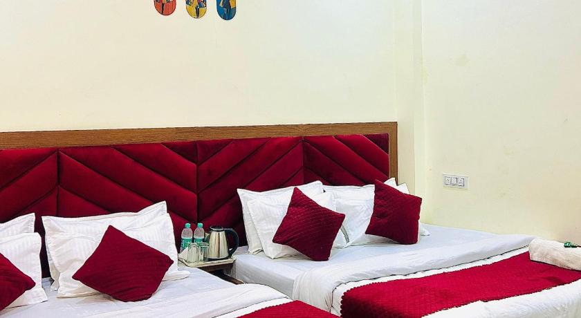 Hotel Shree - image 37