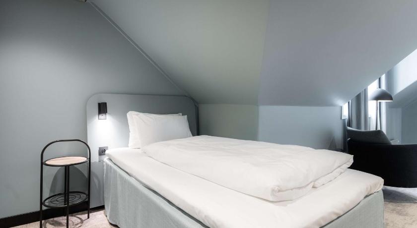 Image of Standard Single Room 17