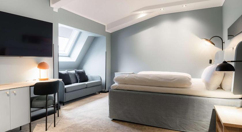 Image of Superior King Room 0