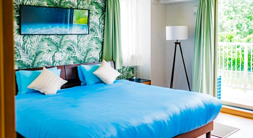 石垣 Seaside Village 13(シーサイドヴィレッジ・サーティーン) 5つ星 ゲストハウス 外観