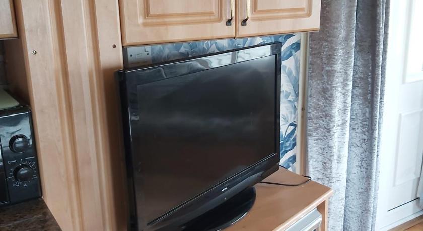 Ref EE The Chase Caravan Park Ingoldmells 3 bed 6 berth