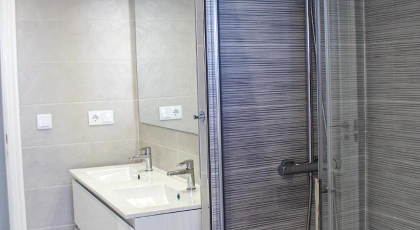 Image of Two-Bedroom Apartment Gold 2