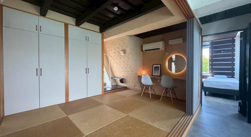 오키나와 본섬 オーシャンフロントヴィラSerenity Point37 (オーシャンフロントヴィラSerenity Point37) 4성급 싱글룸 수영장