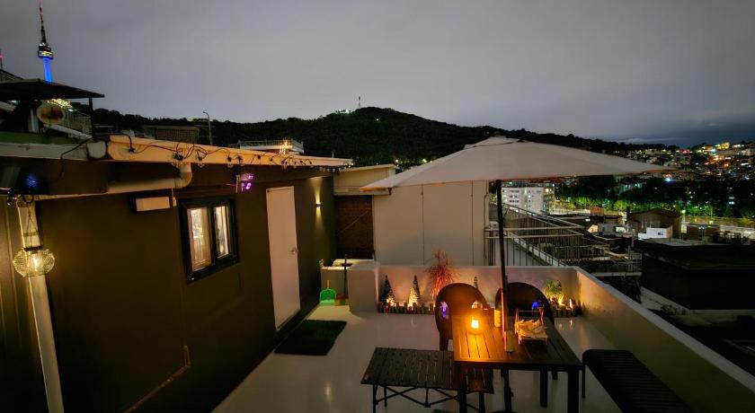 首尔 BinsHeim HBC - Aesthetic Stay with Namsan's Best Night view spot Rooftop 4星级 住宿 外观