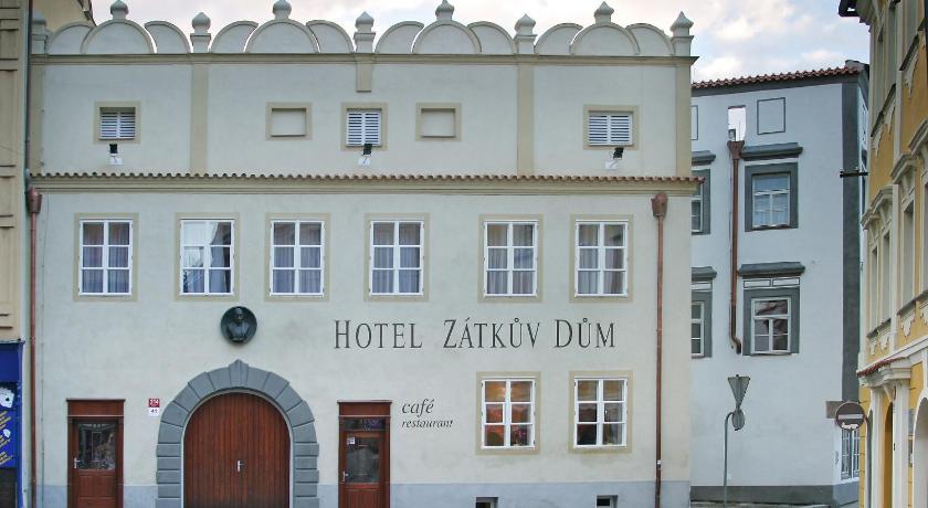Hotel Zatkuv dum