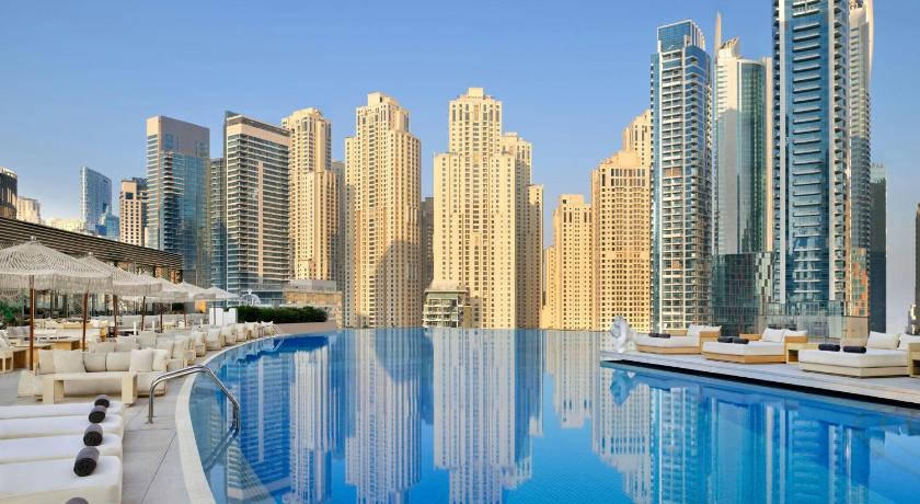 JW Marriott Hotel Marina - image 4