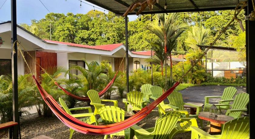 Puerto Viejo de Talamanca Kalunay Hostel - Breakfast included 3-Star Hotel view