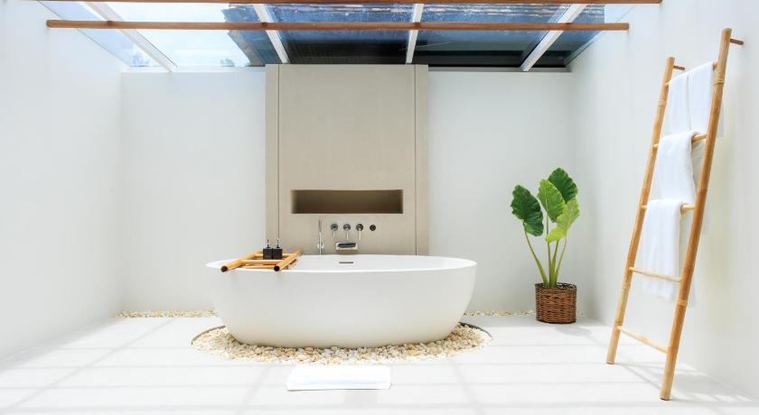 Image of Royal Suite 2