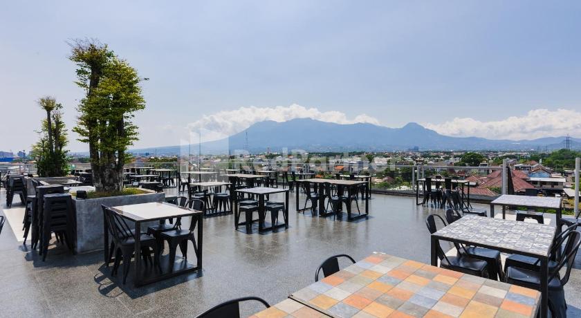 OYO 1468 SM House – Malang, MO