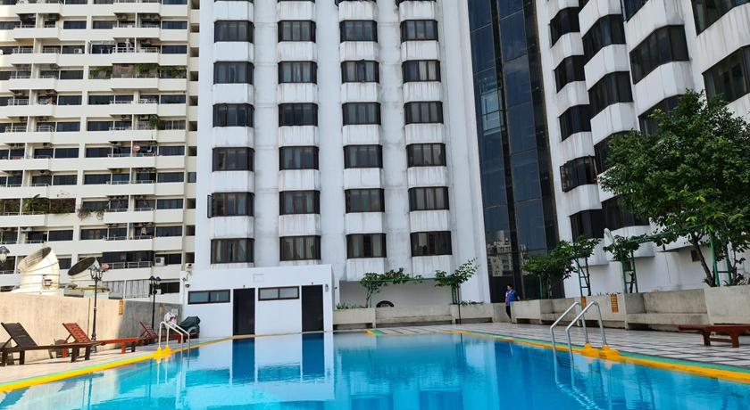 バンコク Spacious 1,2 & 3 Bedroom Serviced Apartments OMNI - Nana BTS 3つ星 ゲストハウス 眺望