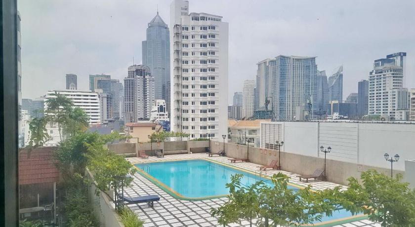 Omni Tower Sukhumvit Nana Direct – Bangkok, NY