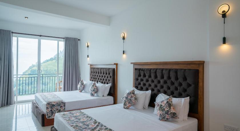 Crystal Springs Luxury Hotel - image 20