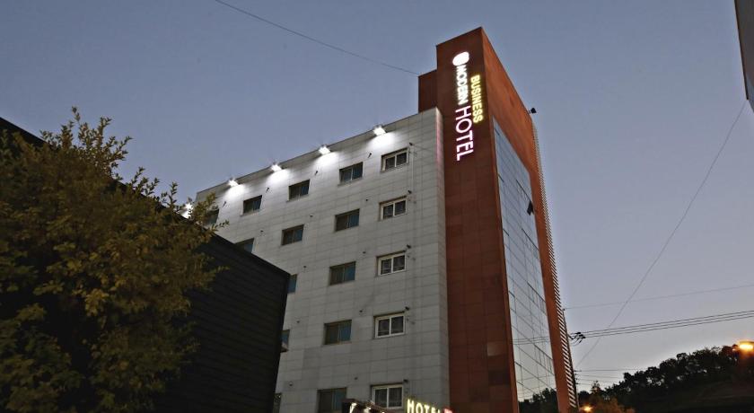 亀尾 Modern business hotel 2つ星 ホテル ロビー