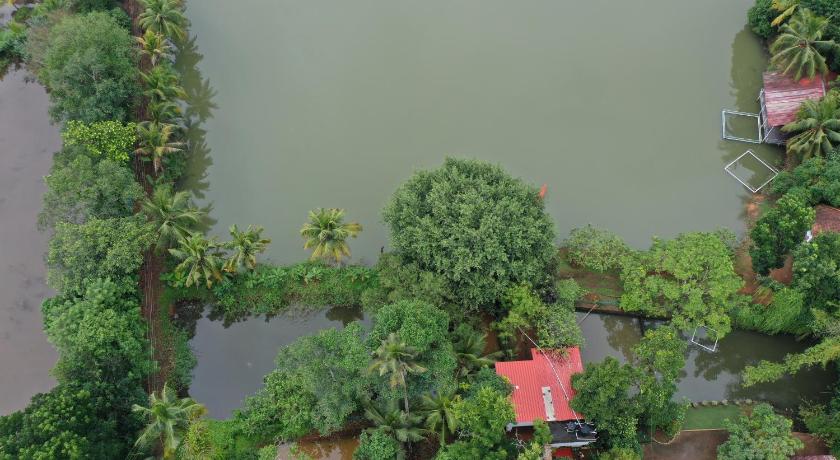 ChirpingNest - Tranquil Exclusive Retreat