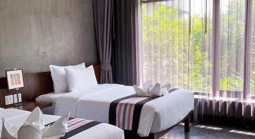 Image of Superior Garden View Twin Room 0