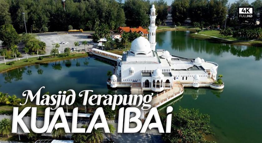 クアラトレンガヌ Ibai Golf Home Resort Homestay Kuala Terengganu 3つ星 ゲストハウス プール