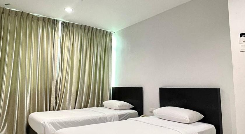 克隆 Melody Inn Hotel 2星级 酒店 泳池