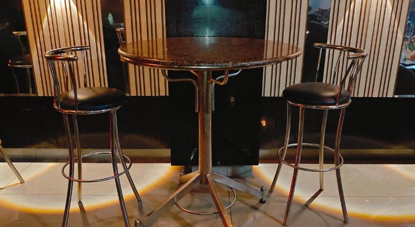 RR Grand Inn - image 22