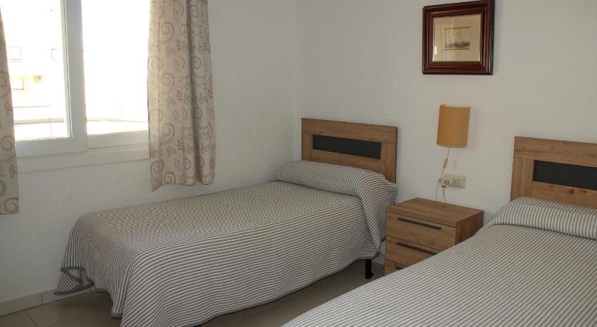 Image of Two-Bedroom Apartment Silver 11