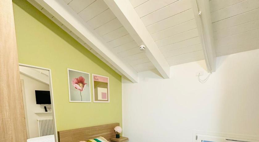 摩德纳 Giardini B&B 4星级 民宿 泳池