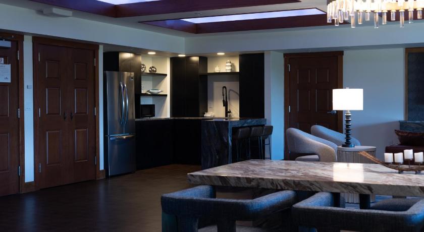 Camillche (WA) Little Creek Casino Resort 3-Star Accommodation suite
