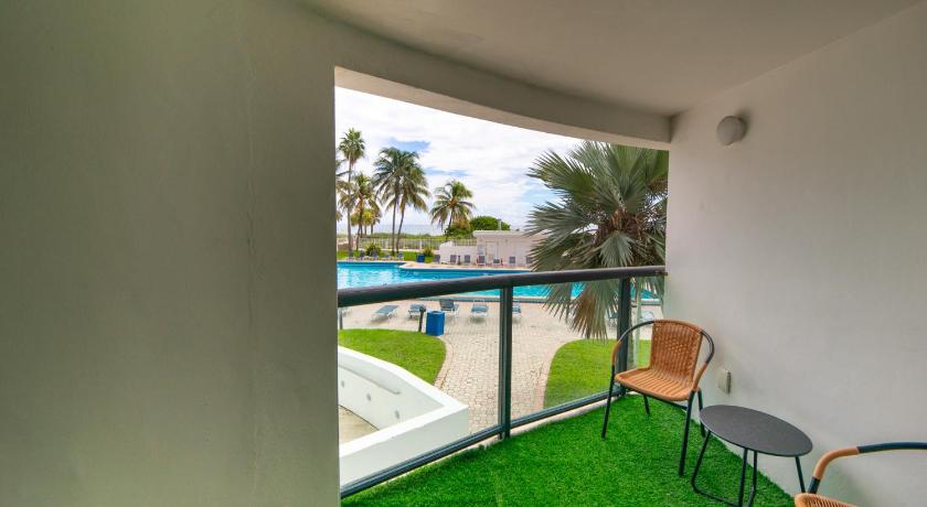 Miami Beach Casablanca Residences Miami Beach 3-Star Accommodation restaurant