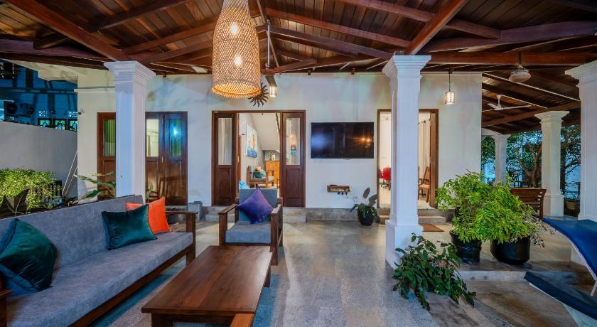 Villa Red Lobster - image 4