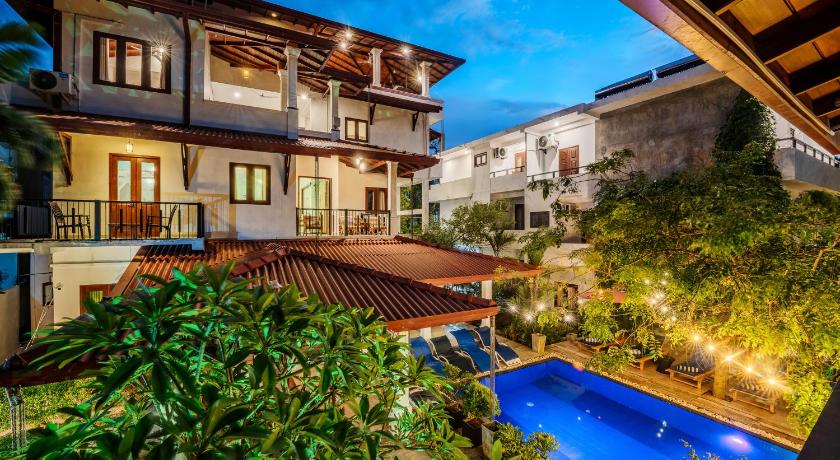 Villa Red Lobster - image 16