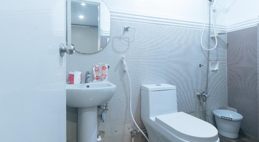 ボラカイ RedDoorz @ LFamili Hotel Boracay 1つ星 ホテル レストラン