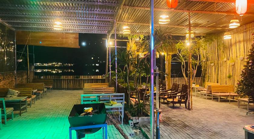 Big joint hostel tam coc - image 15