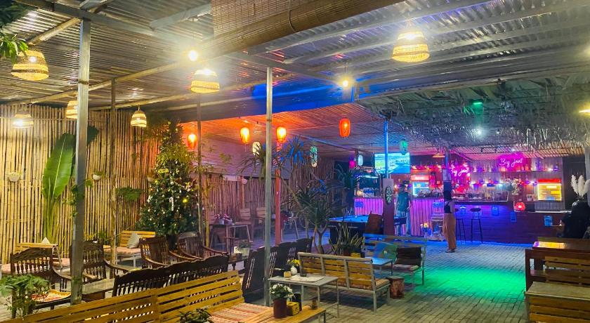 Big joint hostel tam coc - image 17