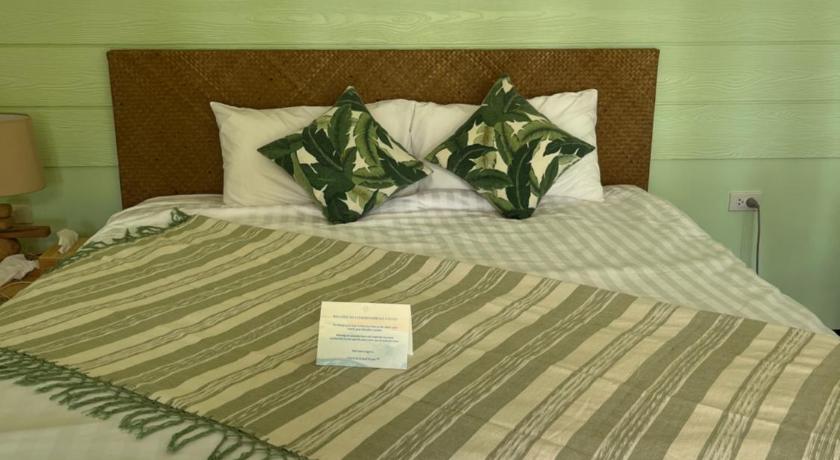 Image of Deluxe Double Room with Balcony and Sea View 3