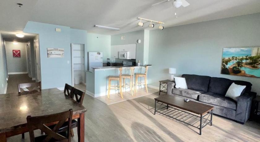 Image of Two-Bedroom Apartment with Gulf View 2