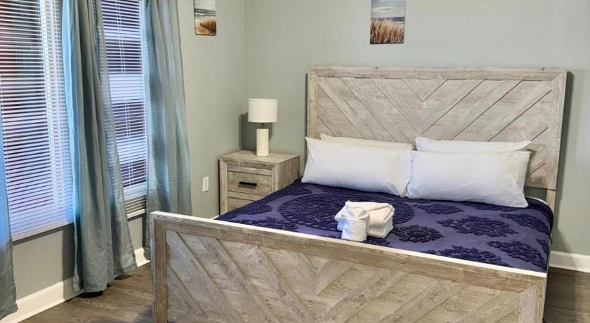 Image of Two-Bedroom Apartment with Gulf View 10