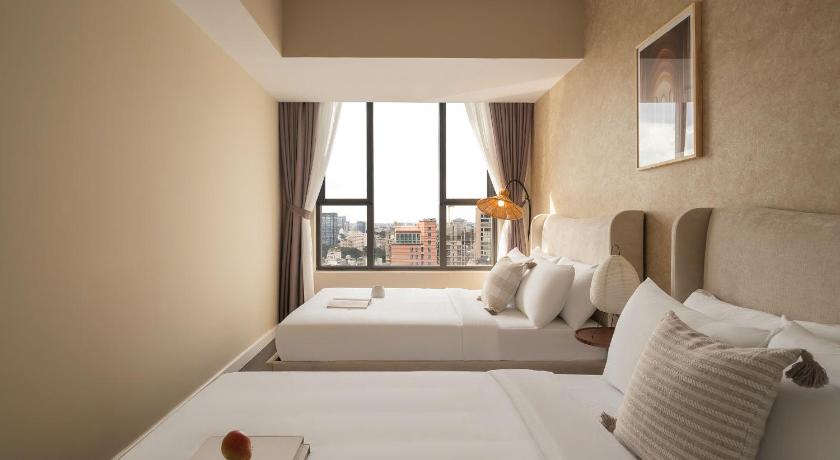 호치민 Spacious 3BR Tresor Apartment - 5 Minutes to Ben Thanh - Free Pool, Gym 5성급 호텔 레스토랑