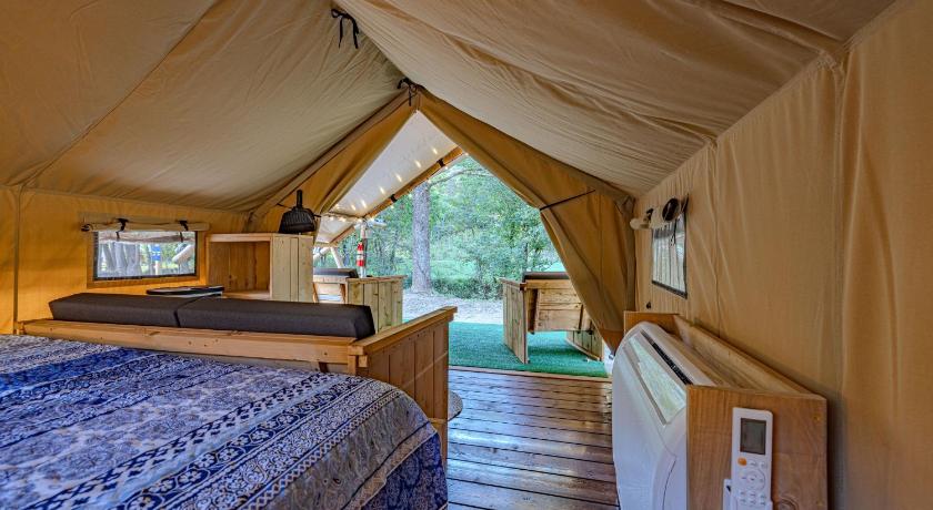 鹦鹉镇 (TN) Luxury Glamping Near Gatlinburg and Asheville 4星级 住宿 泳池