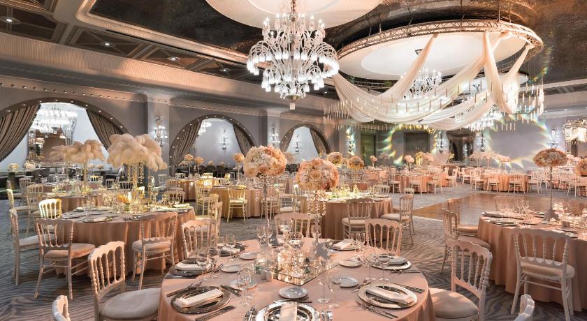 Wyndham Grand Istanbul Kalamış Marina Hotel - main image