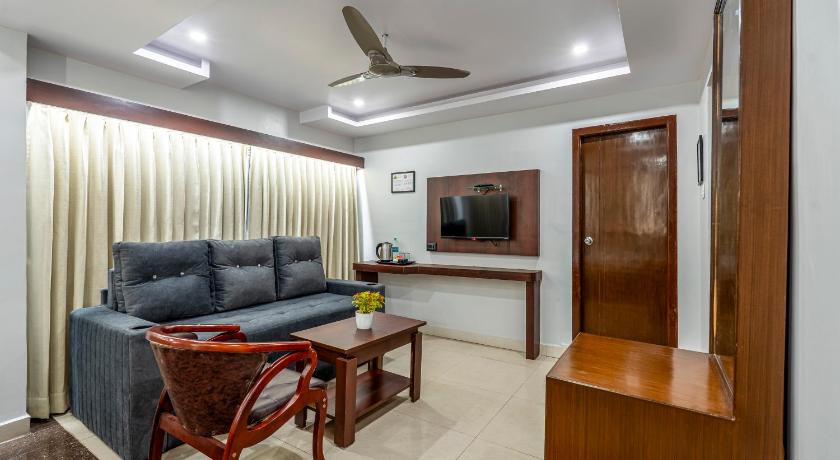 Treebo Marina Grand Vizag - 5 Min Drive From Railway Station & Bus Stand - image 32