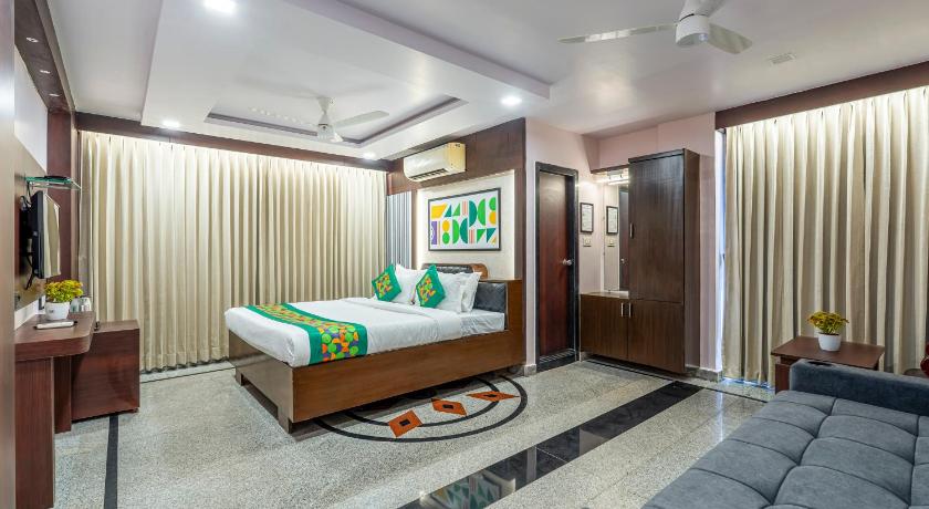Treebo Marina Grand Vizag - 5 Min Drive From Railway Station & Bus Stand - image 46
