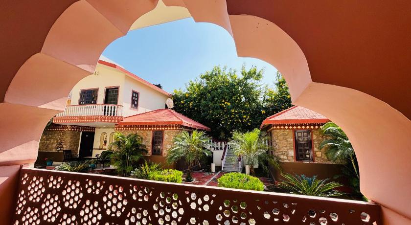 Sajjan Bagh Resort - image 7
