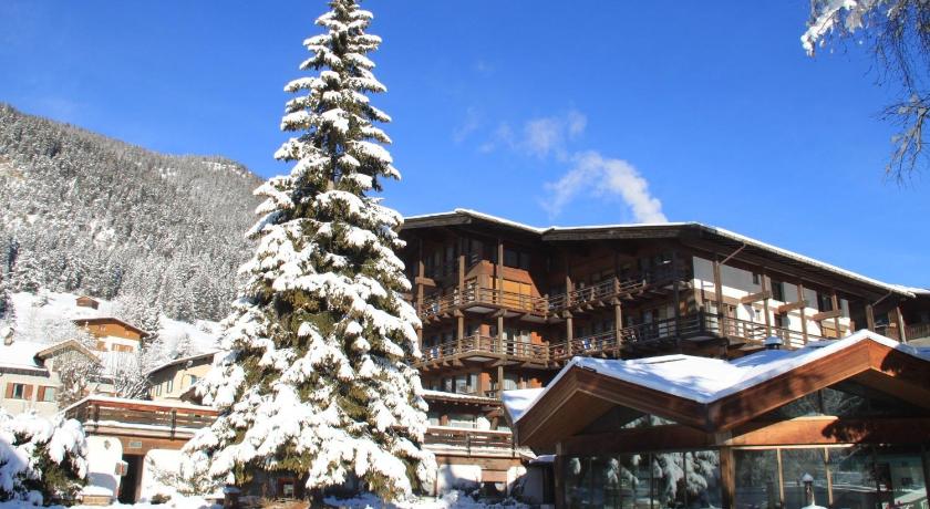 Pozza di Fassa Hotel Trento 3-Star Hotel pool