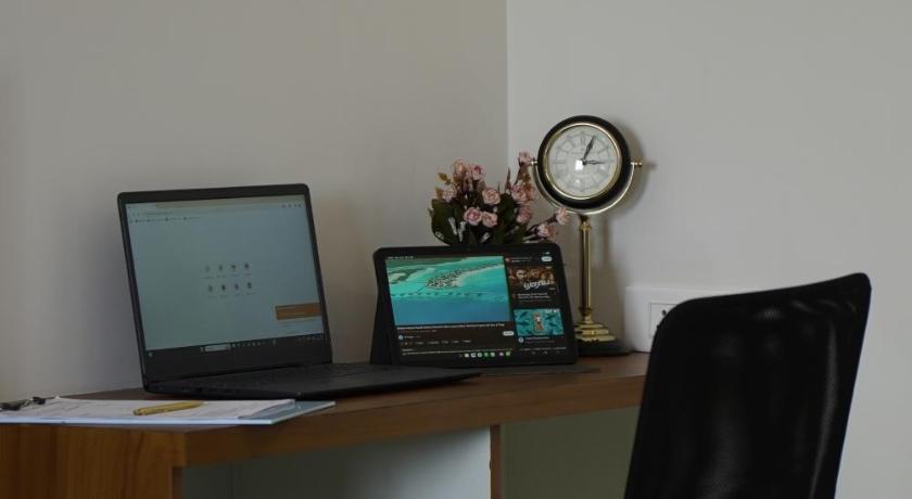 KK Service Suites - image 48