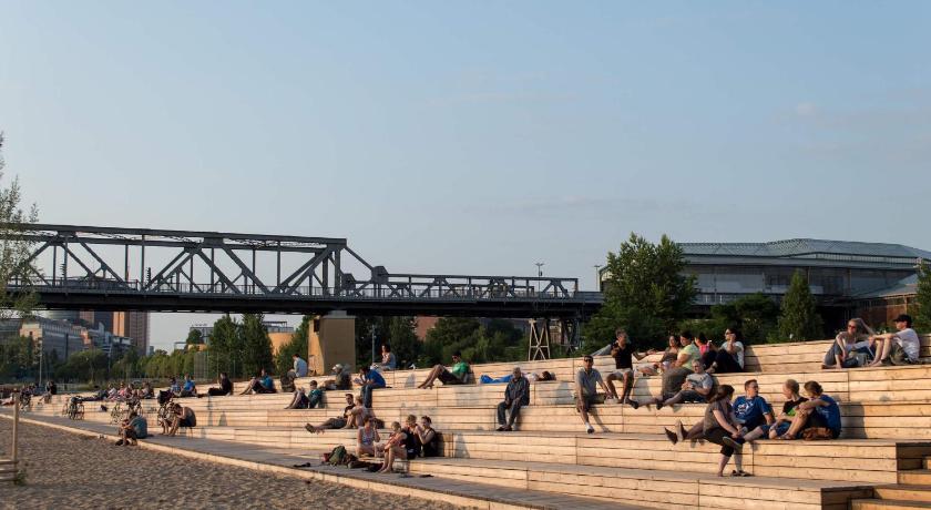 ベルリン Flottwell Berlin Hotel & Residenz am Park 3つ星 ホテル 眺望