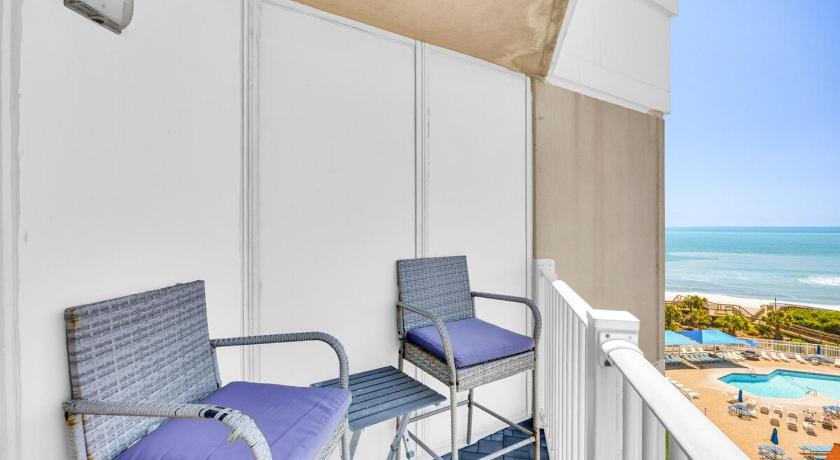 ノーストップセイルビーチ (NC) Private St Regis Beachfront Getaway with Amenities 4つ星 宿泊施設 外観