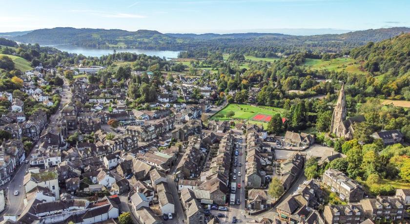 Ambleside House
