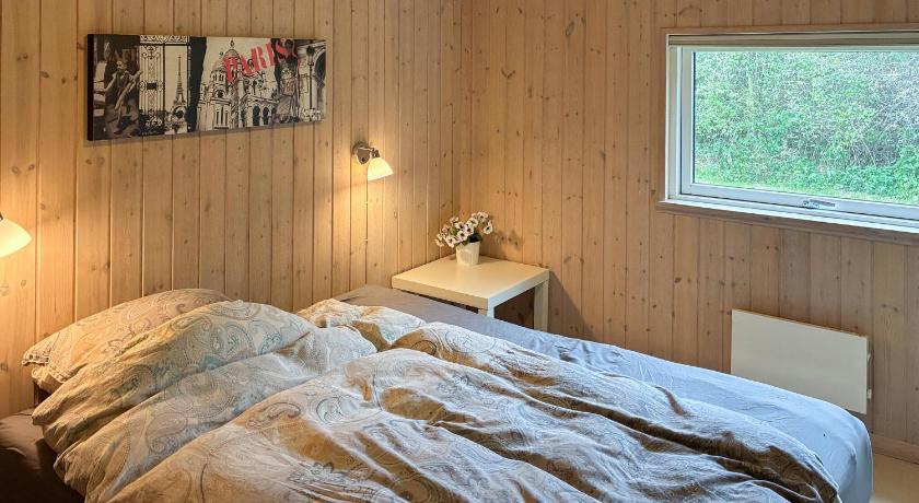 Image of Five-Bedroom Holiday Home 24