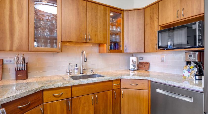 키헤이 (HI) Maui Sunset B319: Ocean view 2BR condo in North Kihei, perfect for families. 5성급 숙소 외관