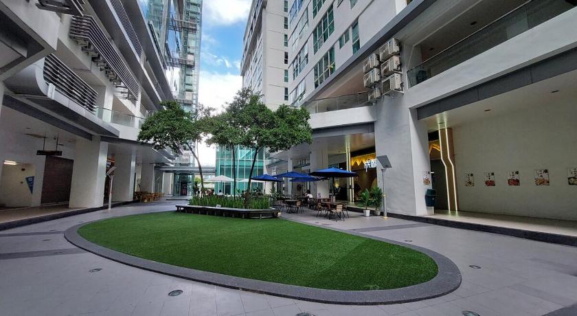 亚庇 Sutera Avenue Kota Kinabalu City Centre LW Suites 5星级 酒店 泳池