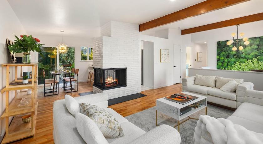 西雅圖 Moder charmer 4 BR 3 BA 12 Miles to Seattle, 3 miles to Airport near the mall 3星级 住宿 套房