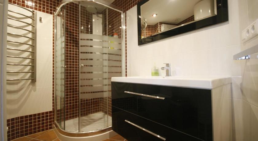 Apartamentos Casas Colgadas photo